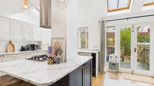 Photo 11- click for photo gallery